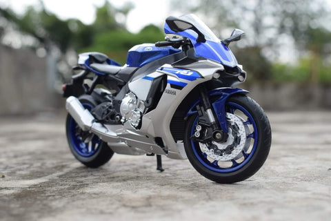 Yamaha R1