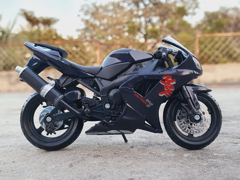 Yamaha r1